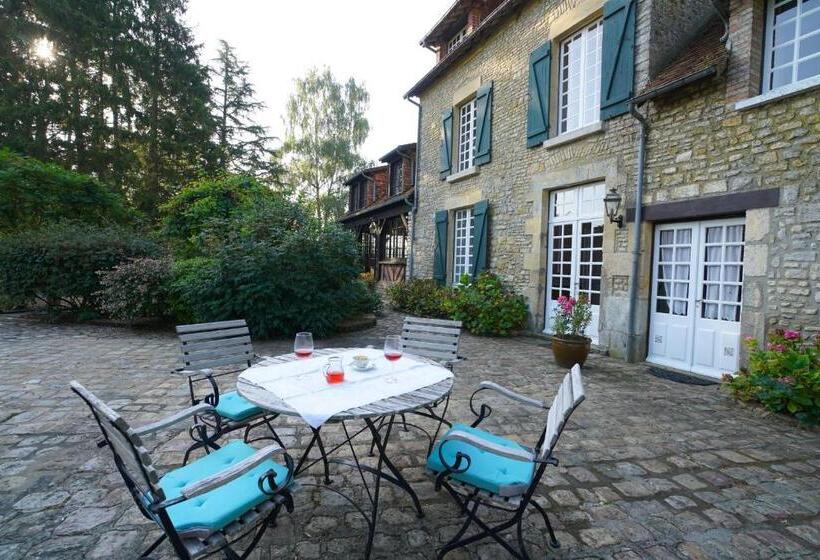 ベッドアンドブレックファースト Le Domaine Du Moulin Foulon