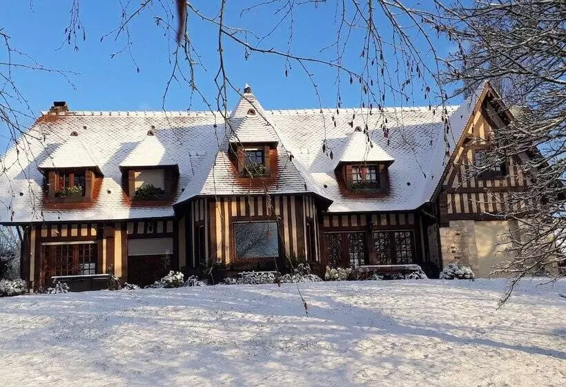 ベッドアンドブレックファースト Le Pré Aux Biches