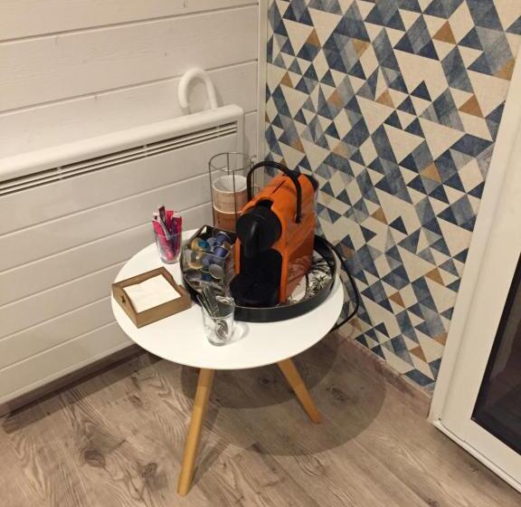 مبيت وإفطار Les Tignoliers