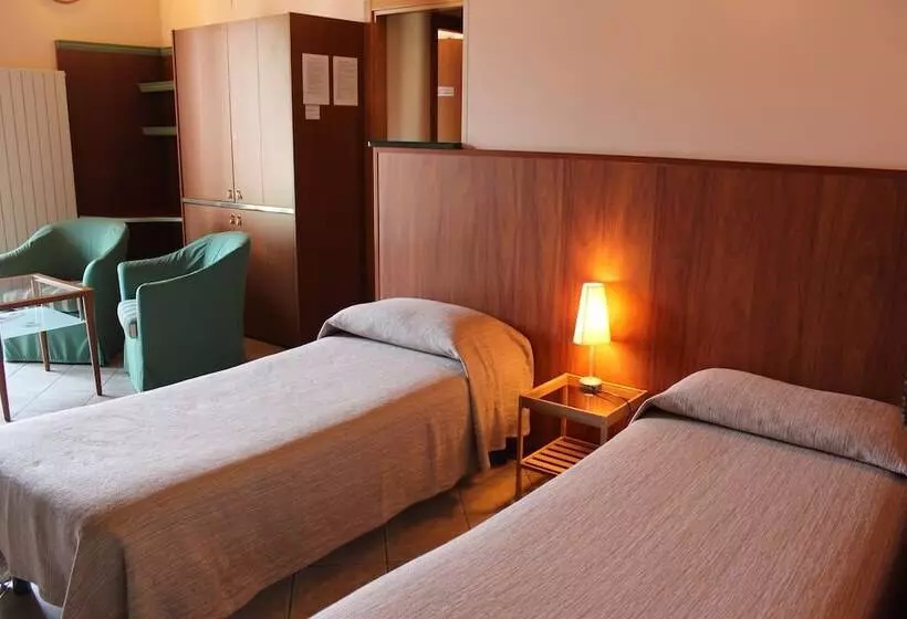 Aamiaismajoitus (B&B) Villa Giglio