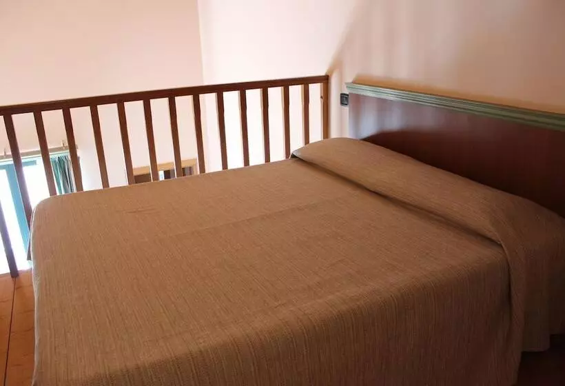 Aamiaismajoitus (B&B) Villa Giglio