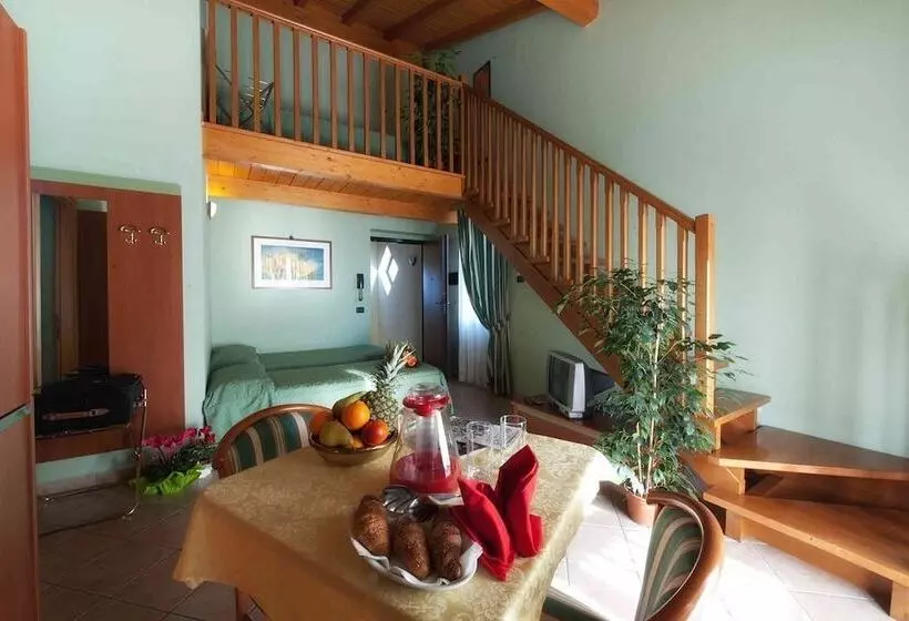 Aamiaismajoitus (B&B) Villa Giglio