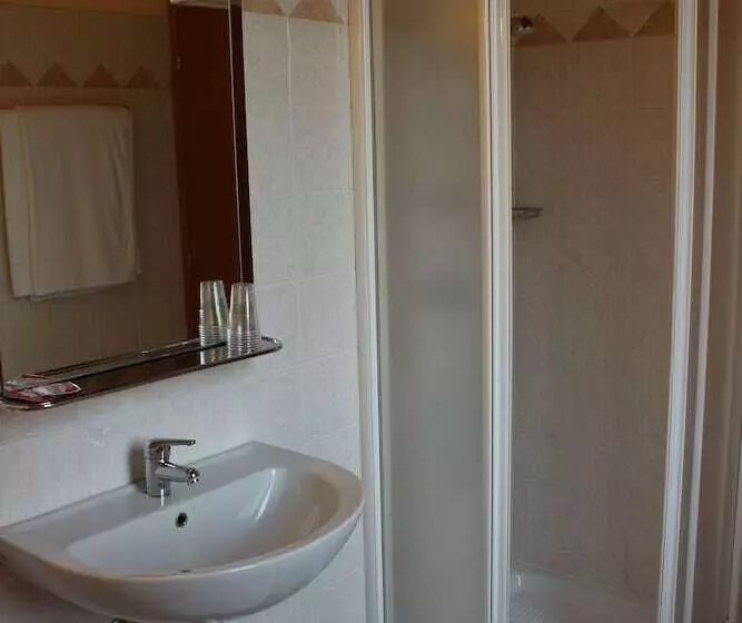 Aamiaismajoitus (B&B) Villa Giglio