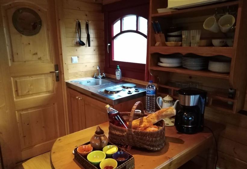 Roulotte De La Ferm Agi