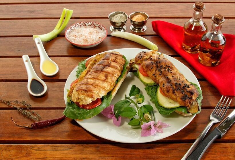 호텔 Ananta Wellness & Retreat