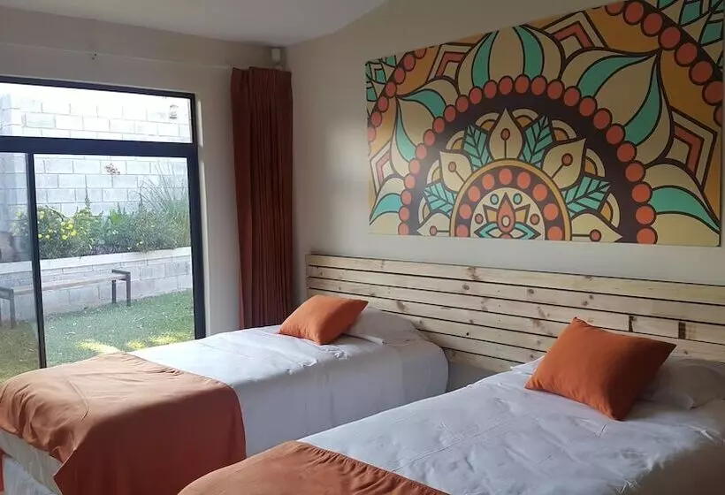 Hotelli Ananta Wellness & Retreat