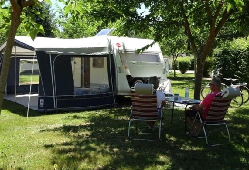 ホテル Camping Echo Du Malpas