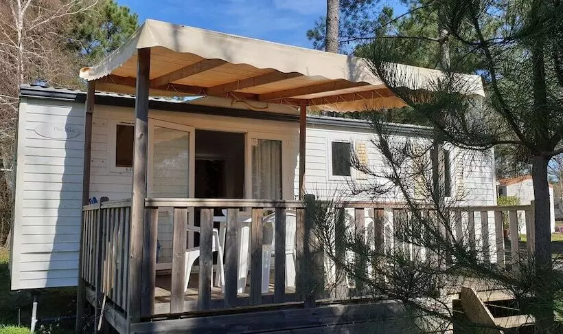 Hotelli Camping Le Chene Du Lac