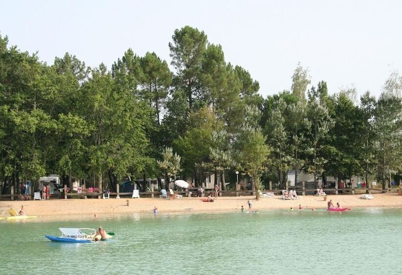 Отель Camping Le Chene Du Lac