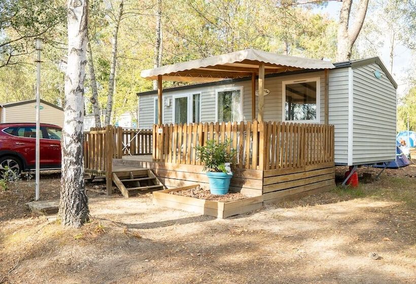 Отель Camping Le Chene Du Lac