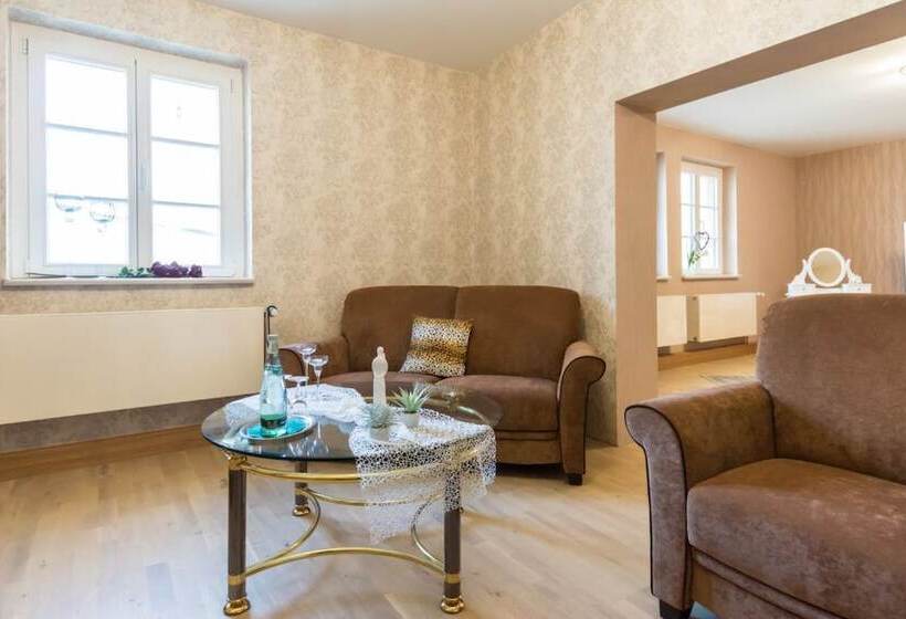 בית מלון כפרי Herberge Zur Eckartsburg