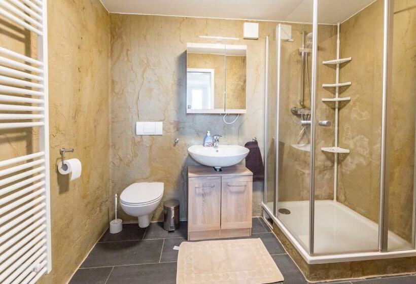 בית מלון כפרי Herberge Zur Eckartsburg