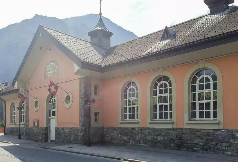 ホテル Hôtel Les Berges