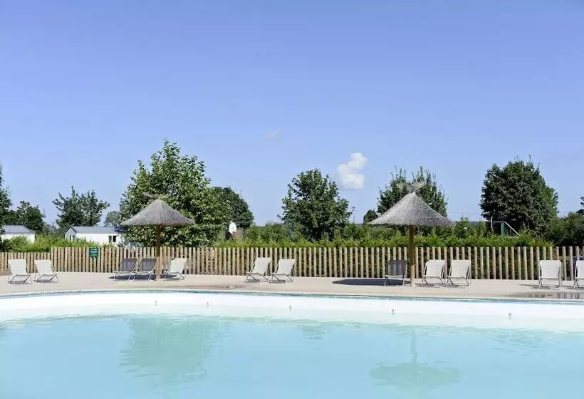 ホテル Huttopia La Plage Blanche