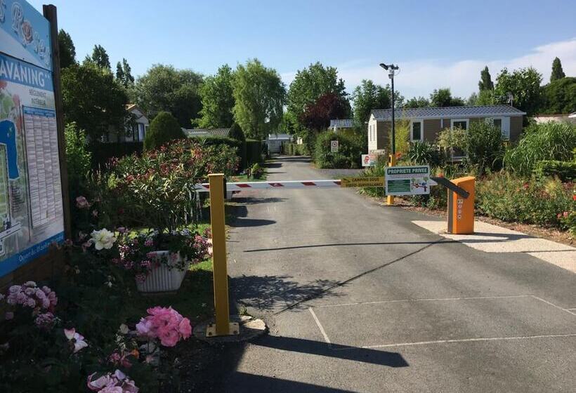 ホテル Le Camp Des Roses