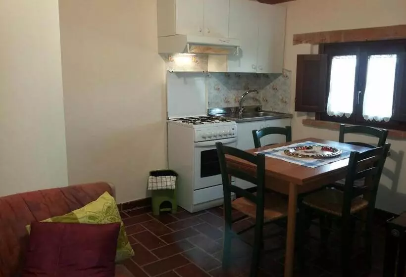 هتل روستایی Agriturismo Bio La Casa Degli Gnomi