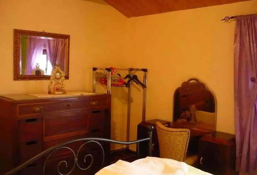 هتل روستایی Agriturismo Bio La Casa Degli Gnomi