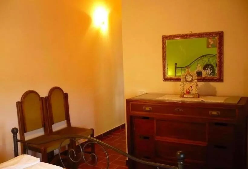 هتل روستایی Agriturismo Bio La Casa Degli Gnomi