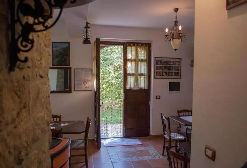 田舎風ホテル Agriturismo Fontanapietra