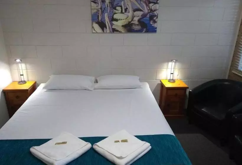 Kew Motel