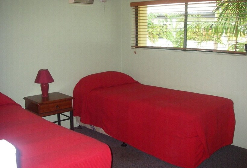 فندق على الطريق Ash Palms Motor Inn