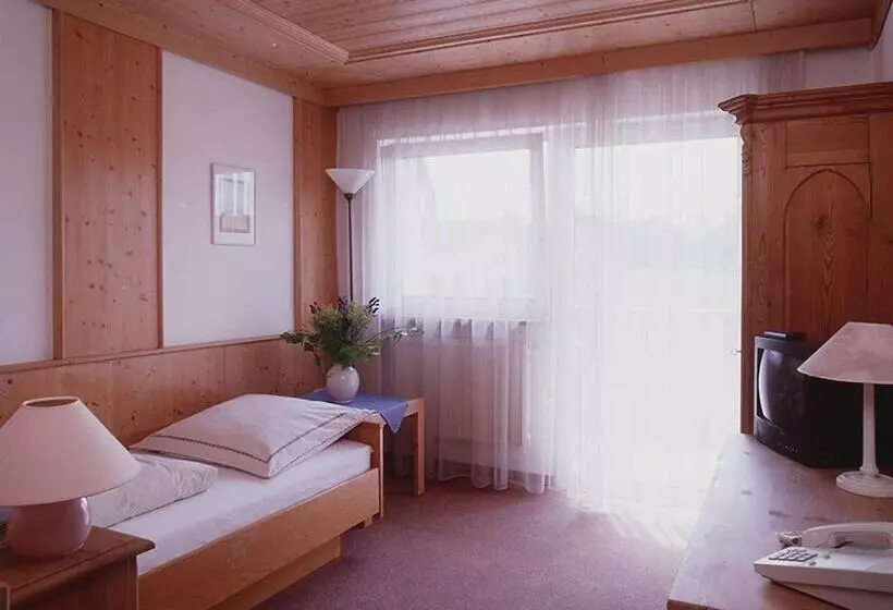 Majatalo Gasthaus Zur Linde