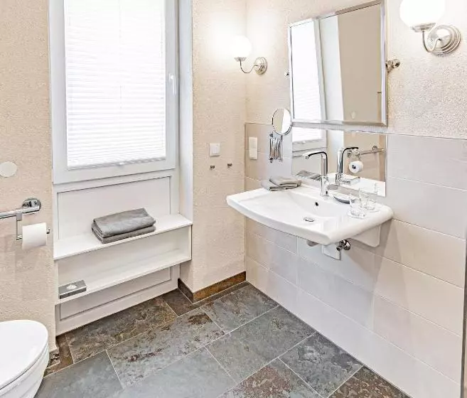 Majatalo Johannishof Weincafe & Gastehaus