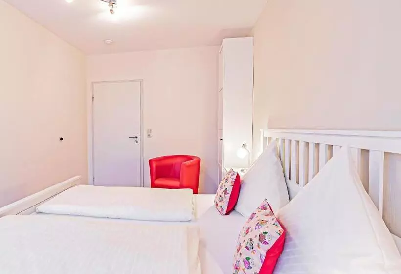 Majatalo Johannishof Weincafe & Gastehaus