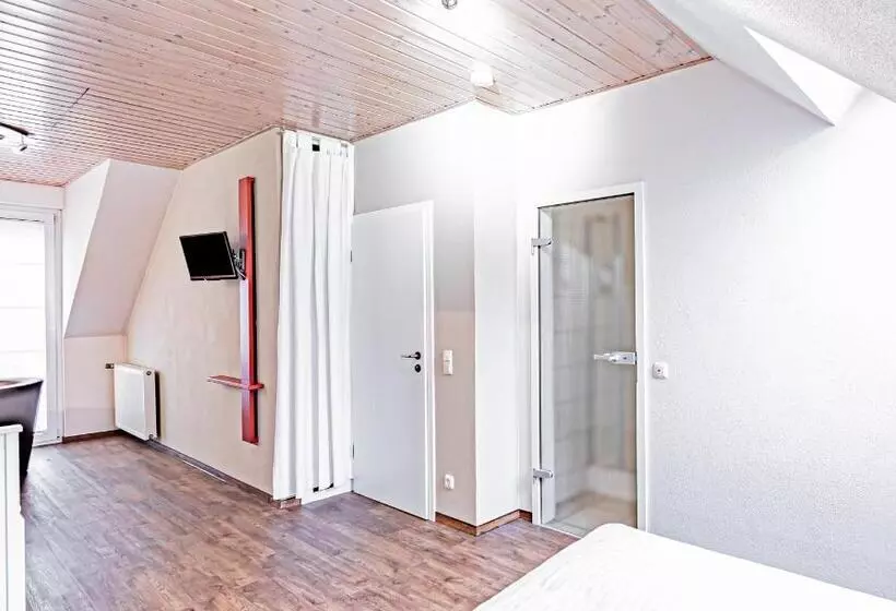 Majatalo Johannishof Weincafe & Gastehaus