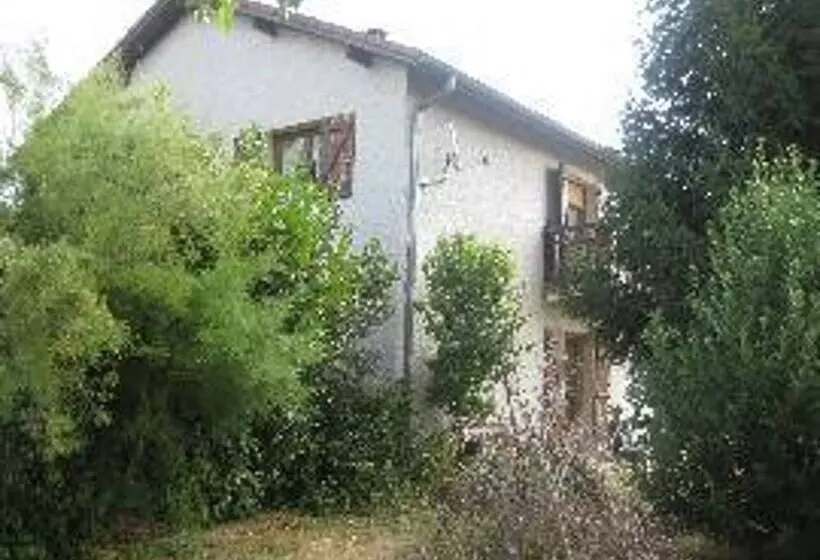 پانسیون L Imparfaite