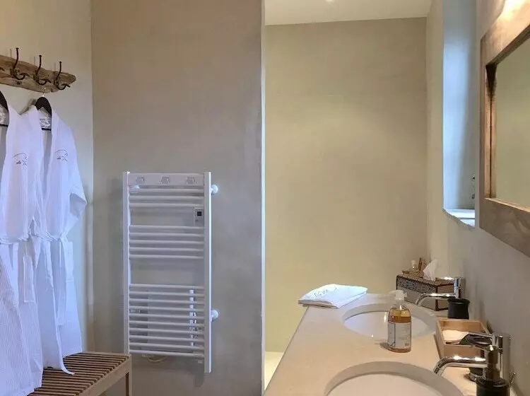 ペンション Mas De Varangle Chambres D Hôtes Et Gîte