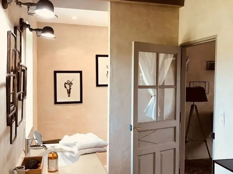 ペンション Mas De Varangle Chambres D Hôtes Et Gîte