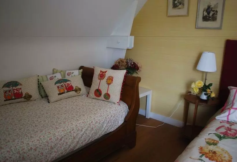 B&b Ar Gwenniled