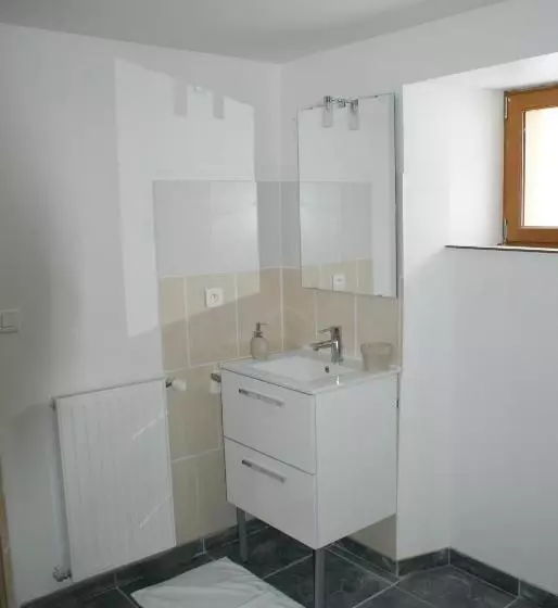 Aamiaismajoitus (B&B) Le Fournia