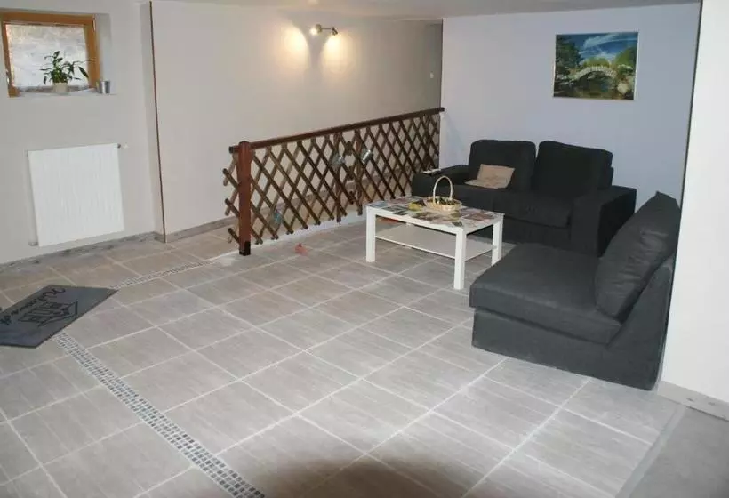 Aamiaismajoitus (B&B) Le Fournia