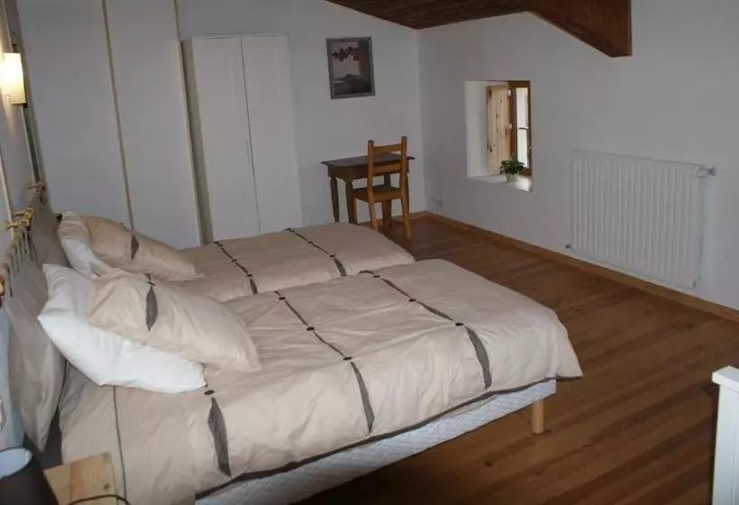 Aamiaismajoitus (B&B) Le Fournia