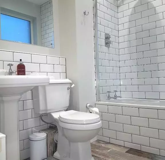 Aamiaismajoitus (B&B) Lyndene