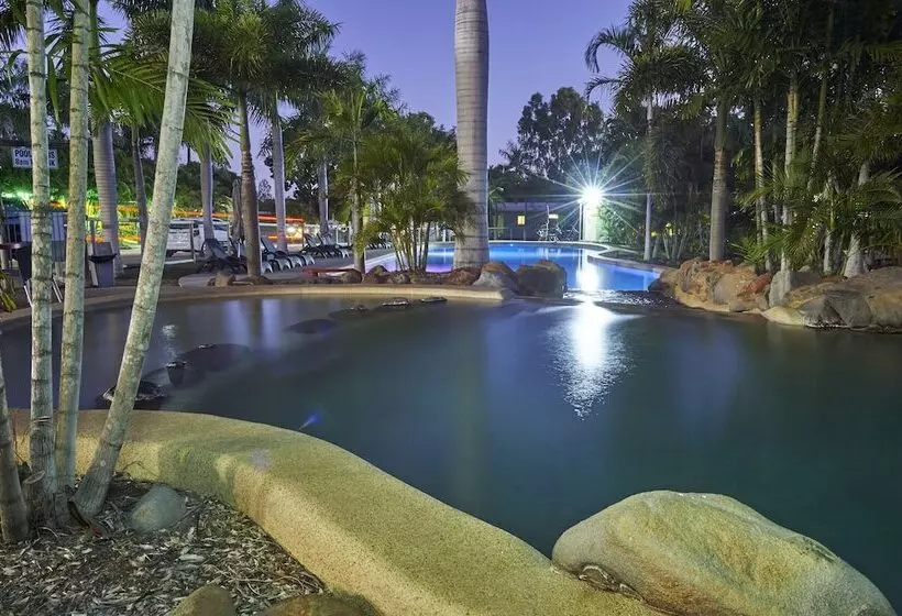 Hotelli Big4 Aussie Outback Oasis Holiday Park