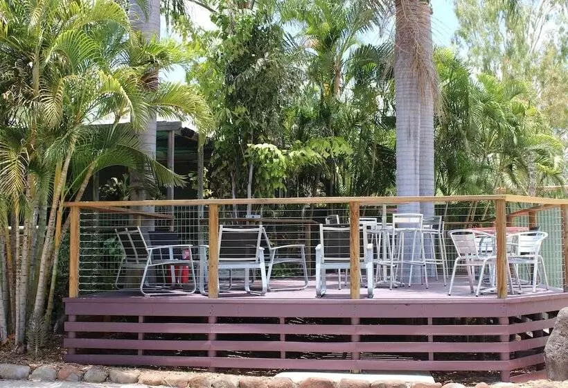 Hotelli Big4 Aussie Outback Oasis Holiday Park