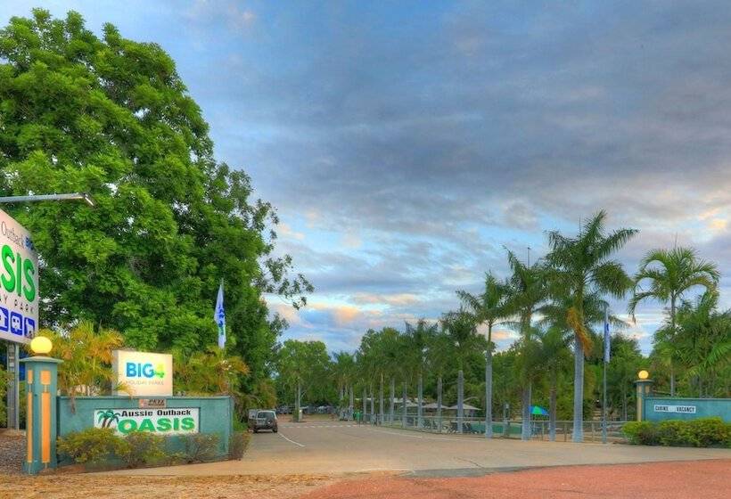 בית מלון כפרי Big4 Aussie Outback Oasis Holiday Park