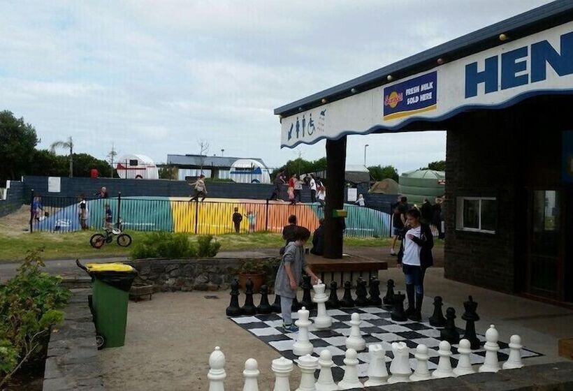 호텔 Holiday Lifestyle Henty Bay Portland