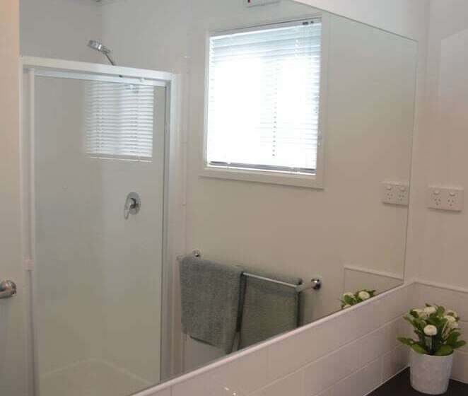 호텔 Holiday Lifestyle Henty Bay Portland