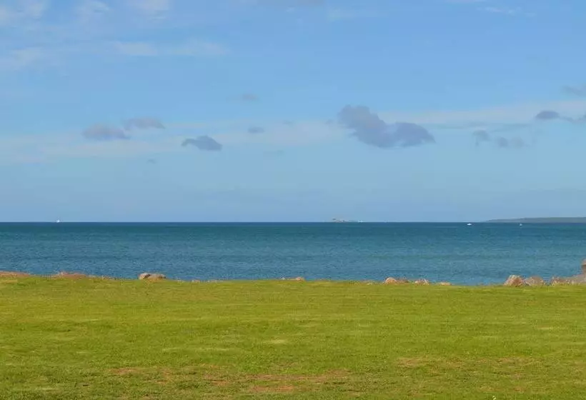 Hotelli Holiday Lifestyle Henty Bay Portland