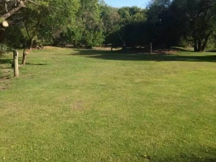 Hotelli Holiday Lifestyle Henty Bay Portland