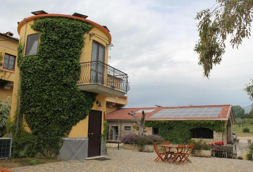 Сельский отель Agriturismo La Petrosa