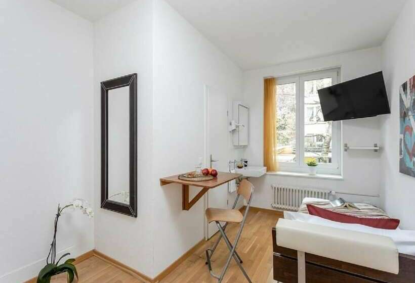 فندق Swiss Star Guesthouse Oerlikon