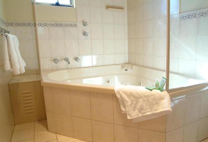 Victoria Hotel Strathalbyn