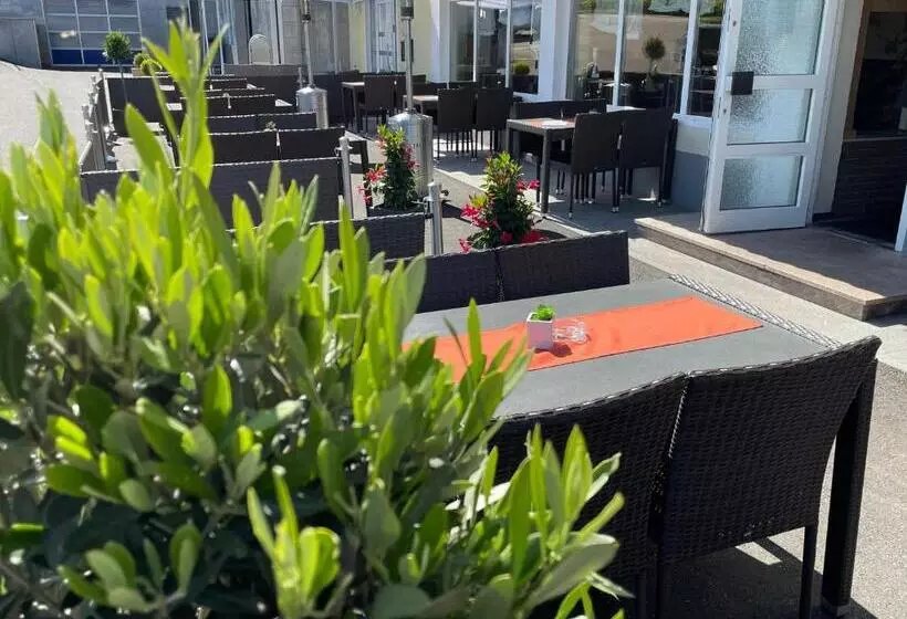 Hotelli Zur Morschbach