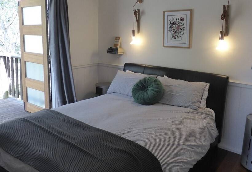 Mansfield On The Manning