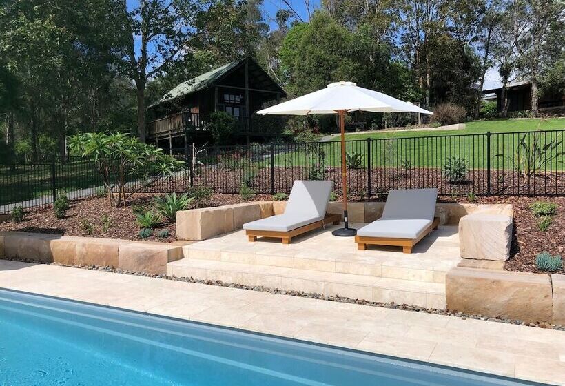 Mansfield On The Manning